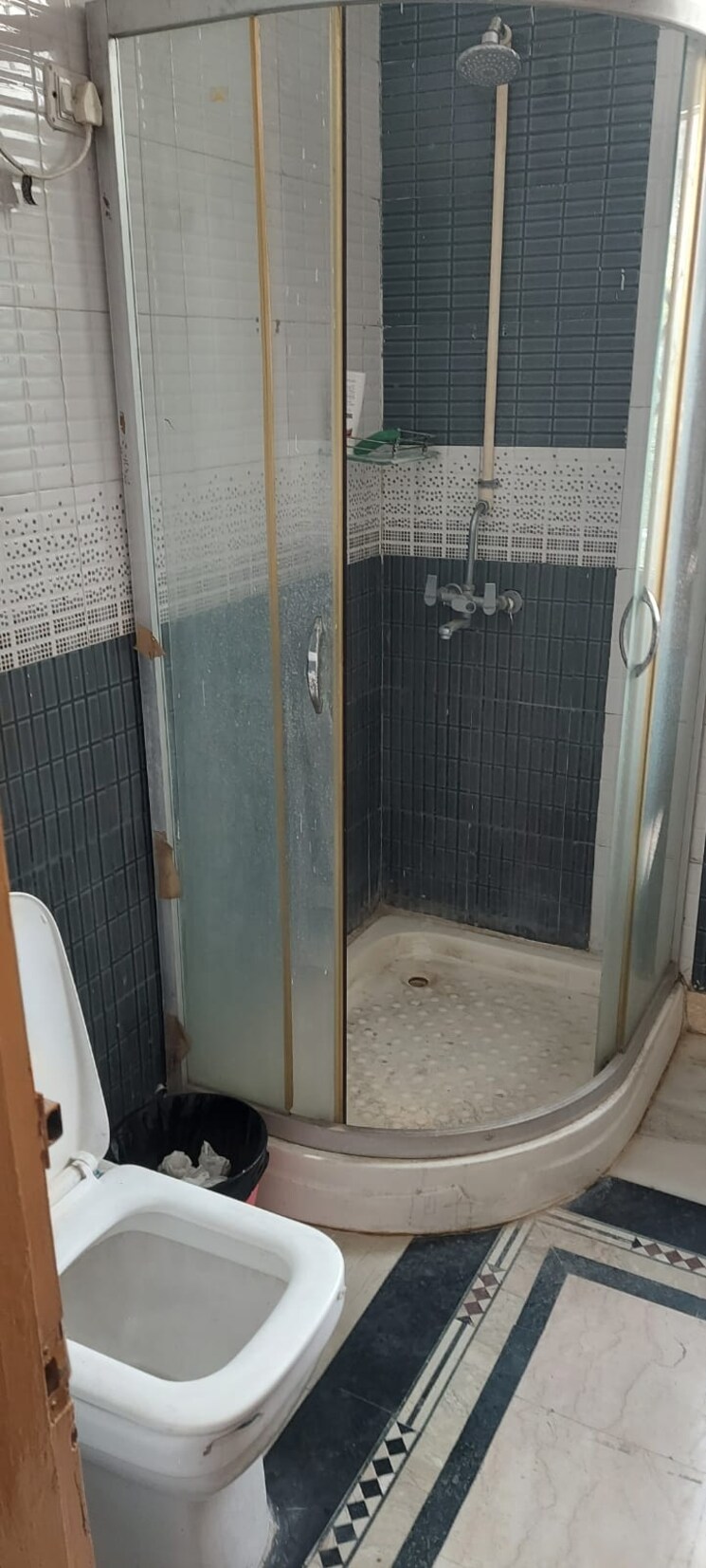 Bathroom, shri-vinayaka-beta-plaza 2.5 Bedroom 120 Sq.Mt. Independent House In Beta I Greater Noida Greater Noida 7787272