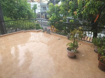 Balcony in 6+ BHK Independent House at Sector 55 – for Sale