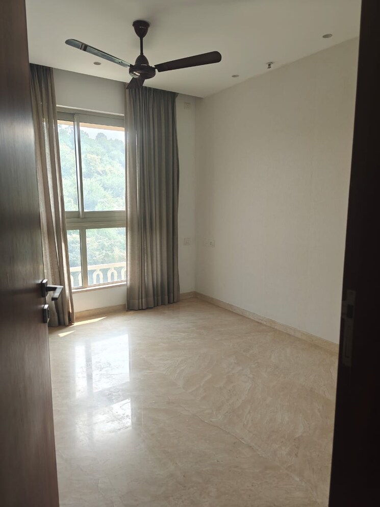 Room, castle-rock 2 Bedroom 750 Sq.Ft. Apartment In Powai Mumbai 7787360