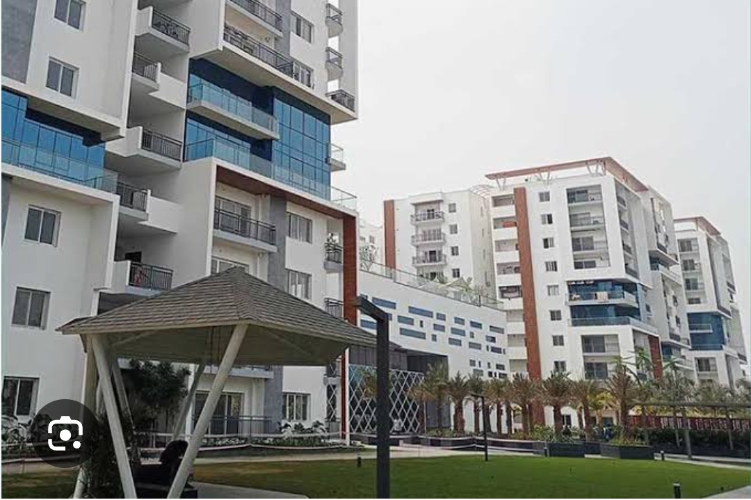 3 BHK + Pooja Room 2135 Sq.Ft. Apartment in EIPL Apila