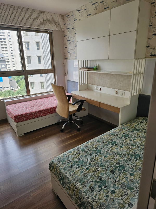 3 BHK Apartment For Sale in Runwal Elegante