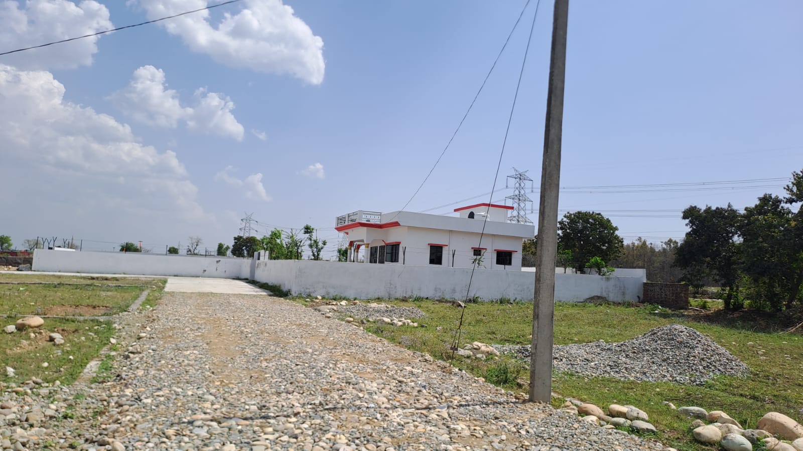 Plot For Sale in Vishnu Garden 