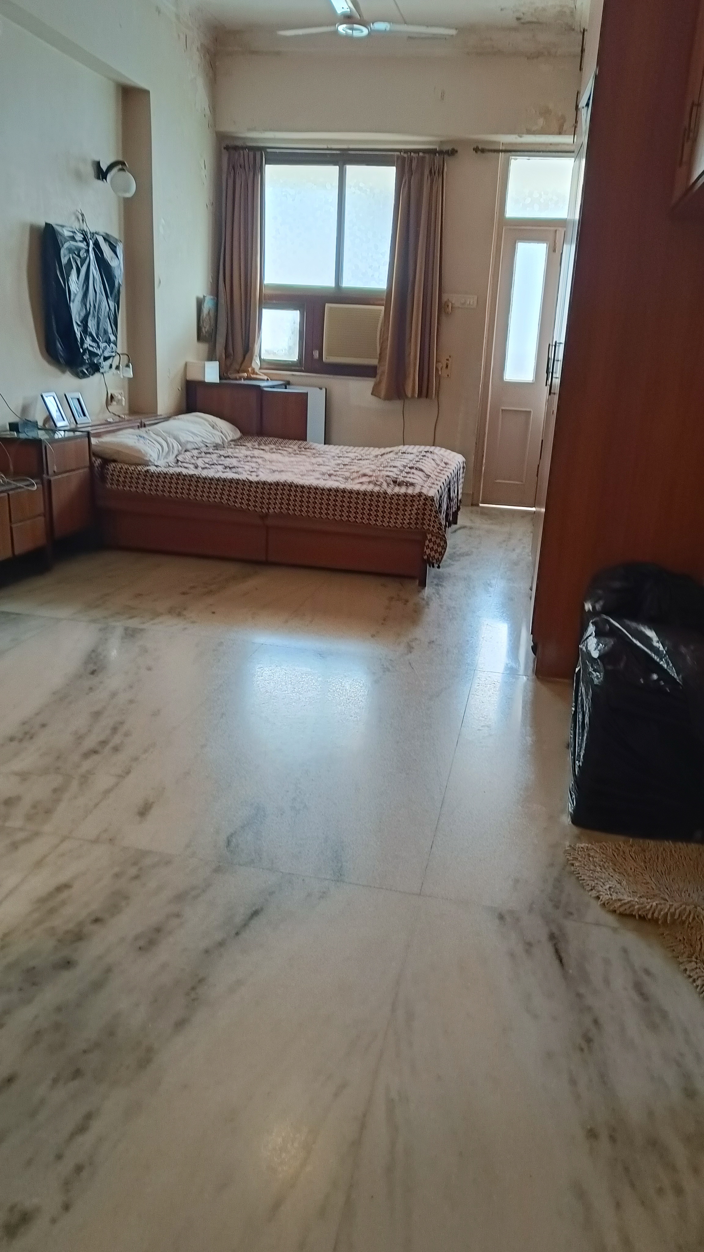 2 BHK + Extra Room Apartment For Sale in Nice Society 