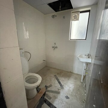 Bathroom in 3 BHK Apartment at Amolik Sankalp, Sector 85 – for Sale