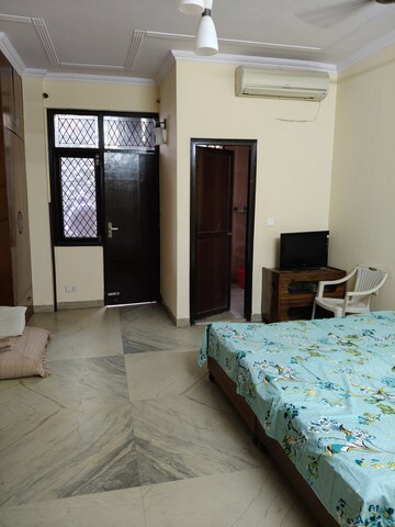 1 RK Builder Floor For Rent in Bhogal
