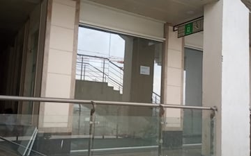 Shop For Sale in Gaur Saundaryam, Tech Zone 4 Greater Noida