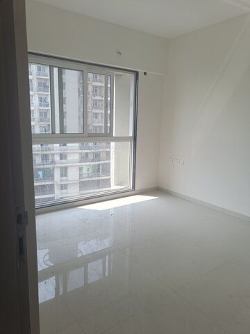 2 BHK Apartment For Sale in Ashar Axis, Majiwada