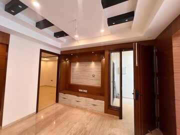 Room in 6+ BHK Independent House at RWA Apartments Sector 47, Sector 47 – for Sale