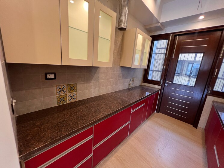 Kitchen, rwa-apartments-sector-47 6+ Bedroom 200 Sq.Mt. Independent House In Sector 47 Noida 7787965