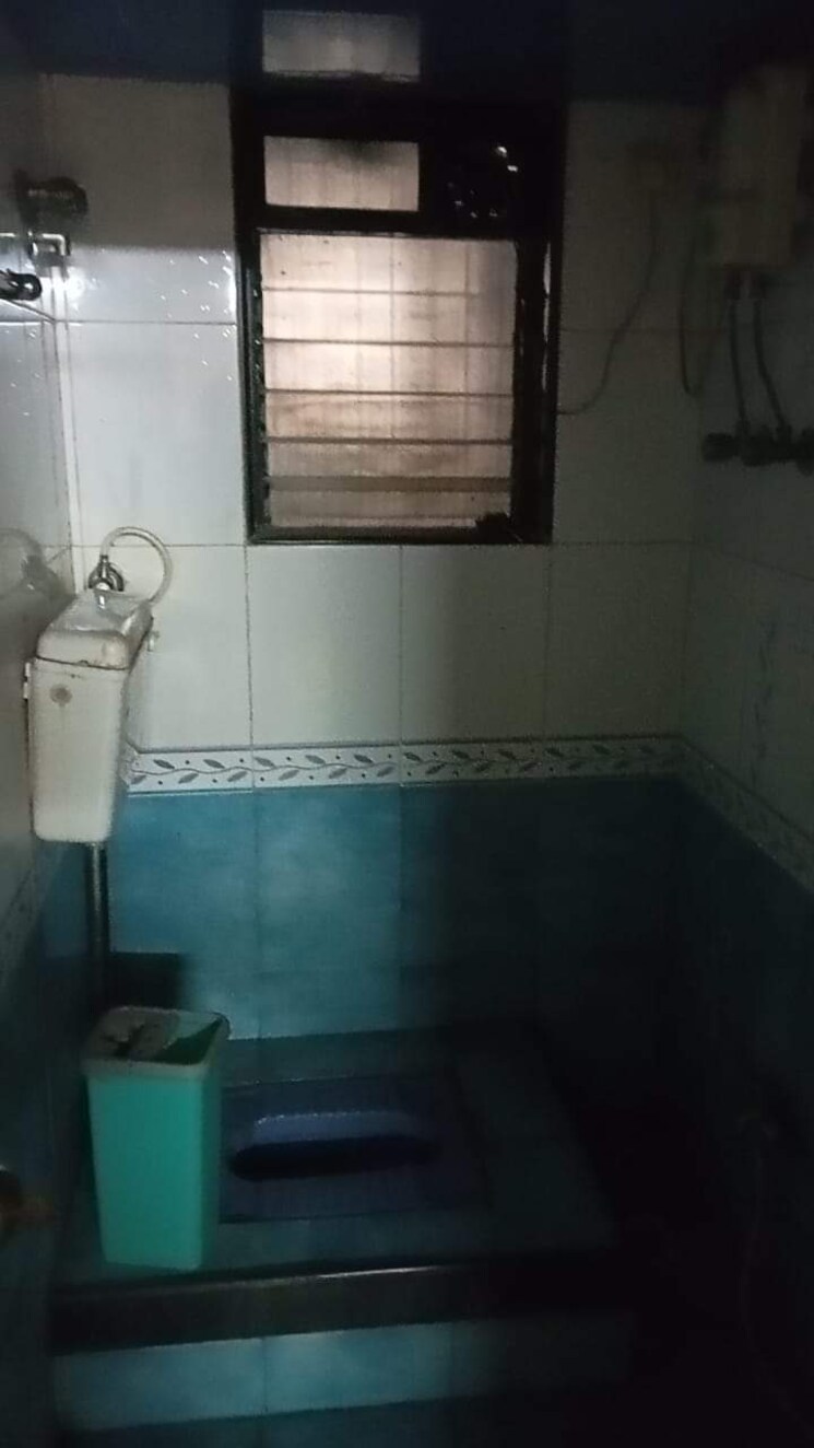 Bathroom, prabhadevi-chs 1 Bedroom 450 Sq.Ft. Apartment In Prabhadevi Mumbai 7787996