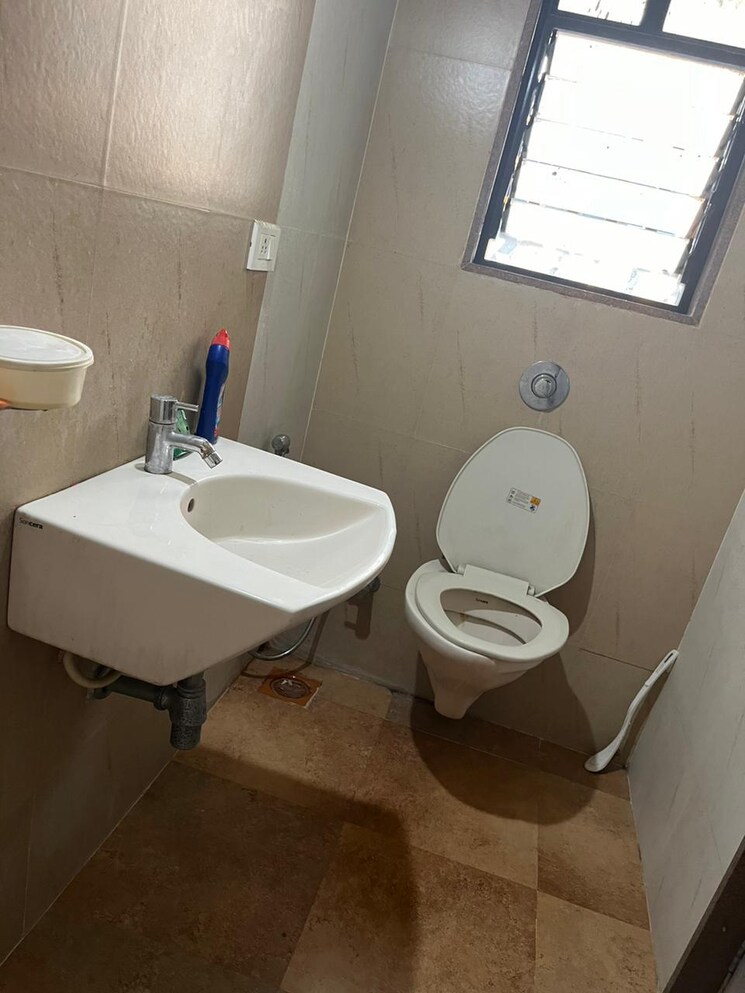 Bathroom, rainbow-revell-orchid 1 Bedroom 800 Sq.Ft. Apartment In Lohgaon Pune 7788003