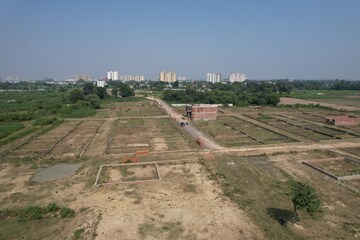 Plot Area in  Plot at Sultanpur Road – for Sale