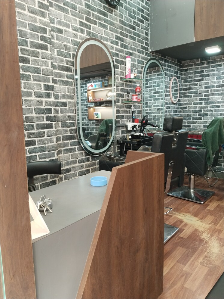 Team Area, golders-green-chs Commercial Shop 320 Sq.Ft. In Borivali West Mumbai 7788115