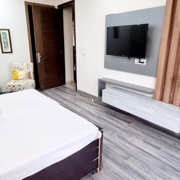 Bedroom in 4 BHK Builder Floor at Ansal API Esencia, Sector 67 – for Rent