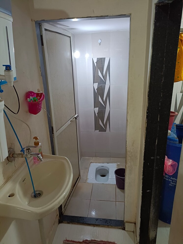 Bathroom, himalaya-lokdhara-chs 1 Bedroom 483 Sq.Ft. Apartment In Kalyan East Thane 7788358