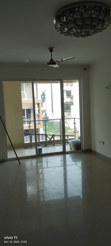 Room in 3 BHK Builder Floor at Ansal API Esencia, Sector 67 – for Sale