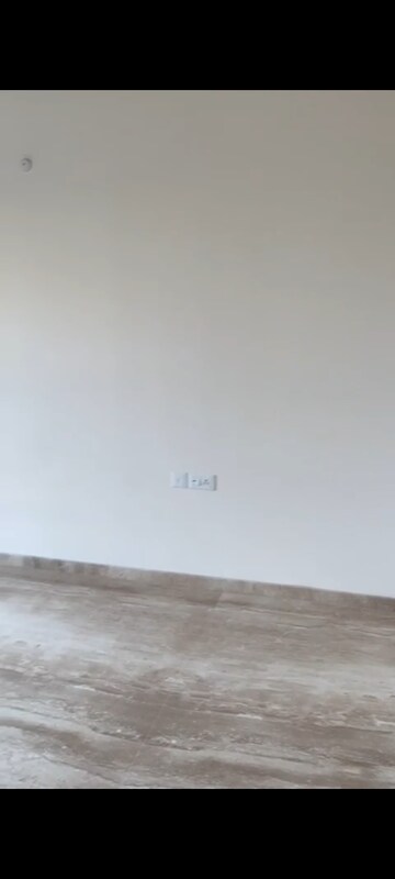Room in 2 BHK Apartment at L&T Emerald Isle, Powai – for Sale