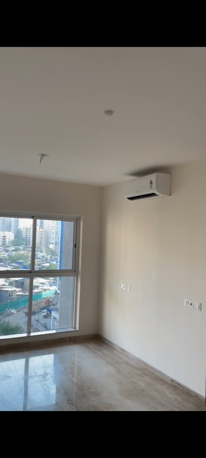 2 BHK Apartment For Sale in L&T Emerald Isle