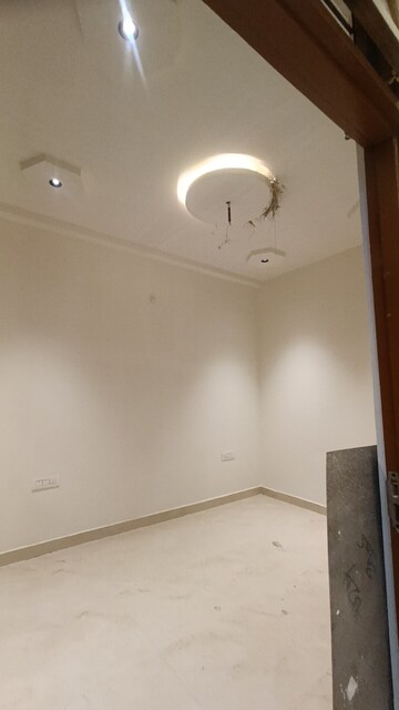 Room in 3 BHK Villa at Arsha Madhav Greens, Gomti Nagar – for Sale