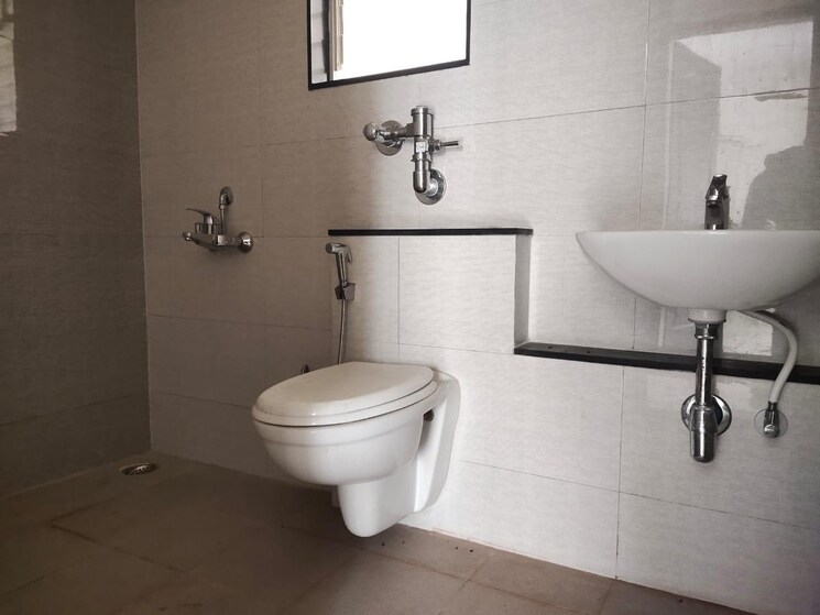 Bathroom, nyati-elan 3 Bedroom 948 Sq.Ft. Apartment In Wagholi Pune 7788420