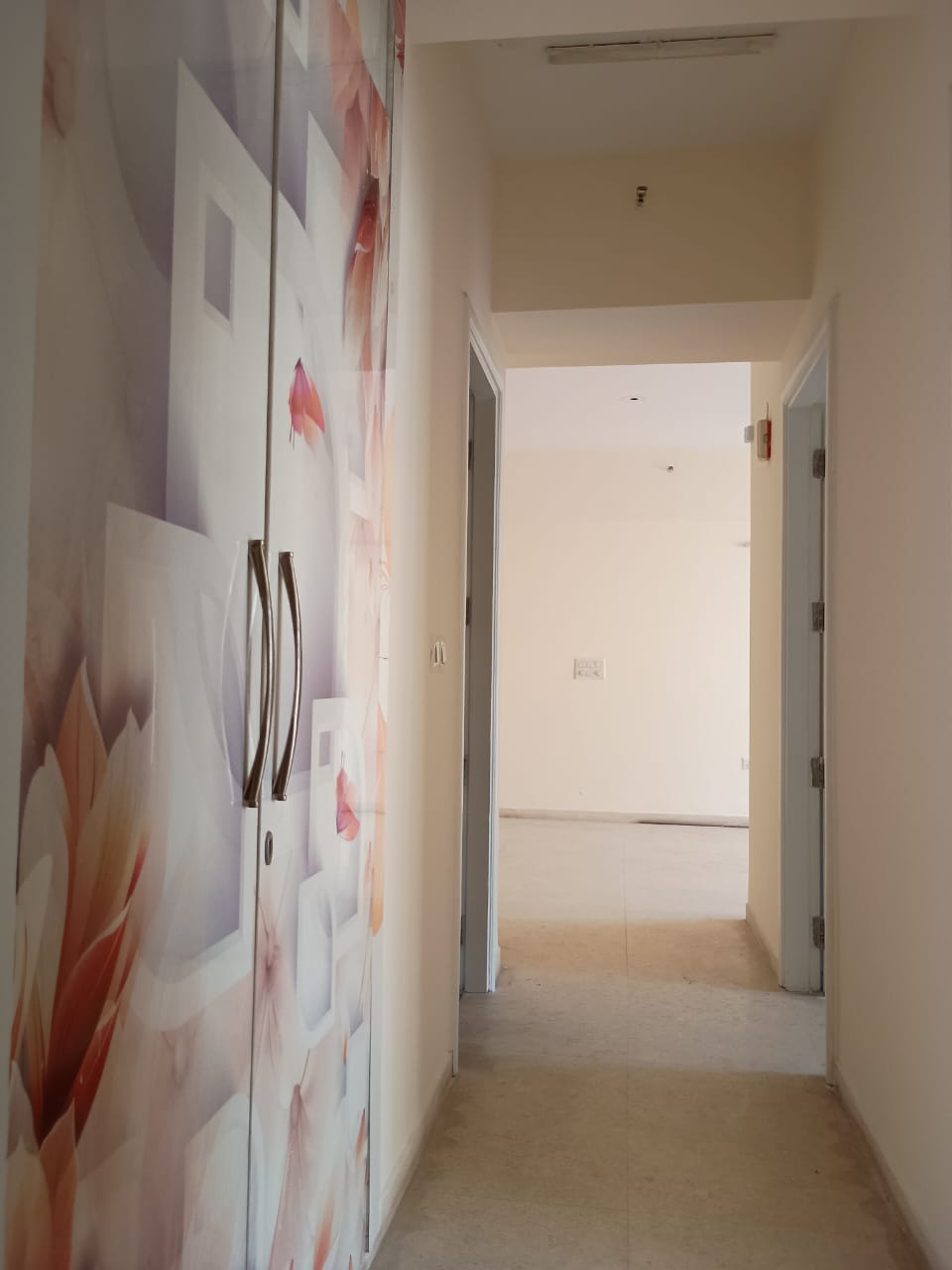 3 BHK + Extra Room 1931 Sq.Ft. Apartment in DLF The Skycourt