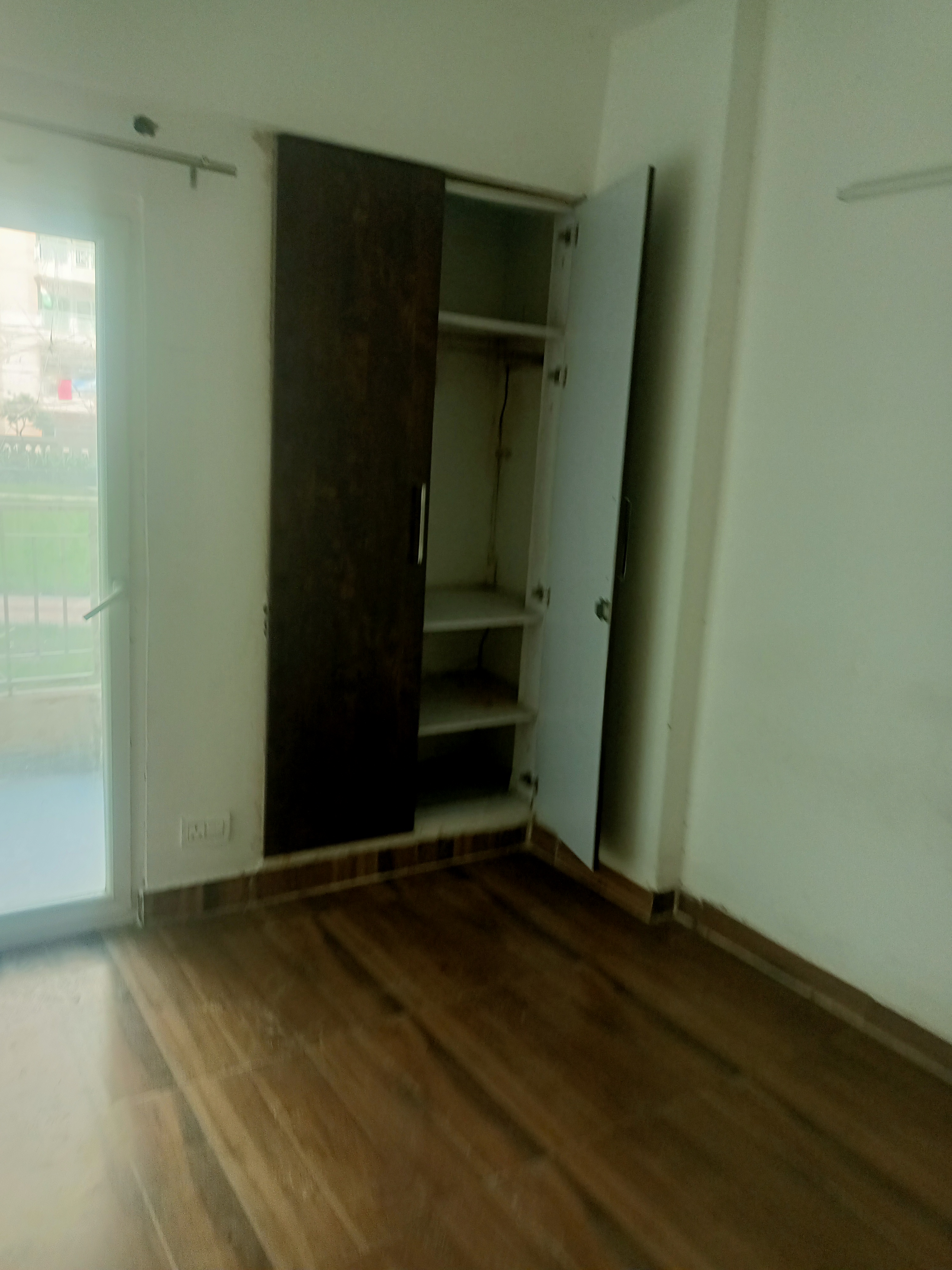 2 BHK Apartment For Sale in Raj Nagar Extension