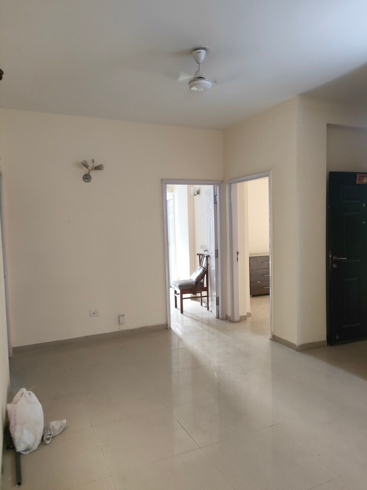 Room, emaar-mgf-emerald-hills 4 Bedroom 1800 Sq.Ft. Apartment In Sector 65 Gurgaon 7788613