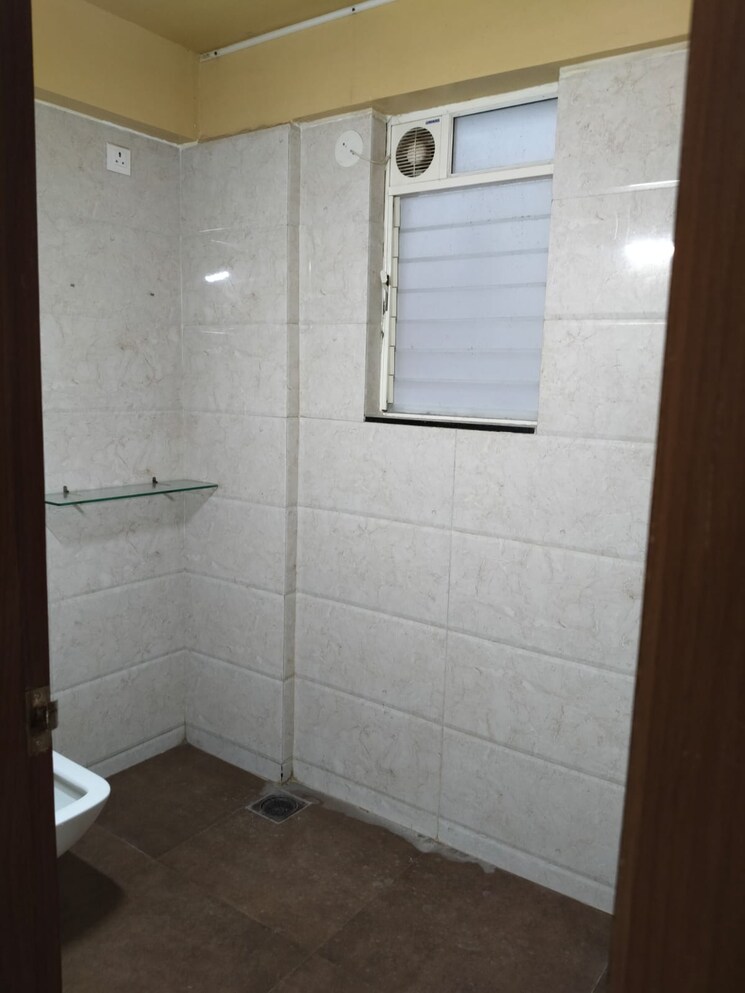 Bathroom, the-lifestile-chowhan-residency 2 Bedroom 770 Sq.Ft. Apartment In Undri Pune 7788639