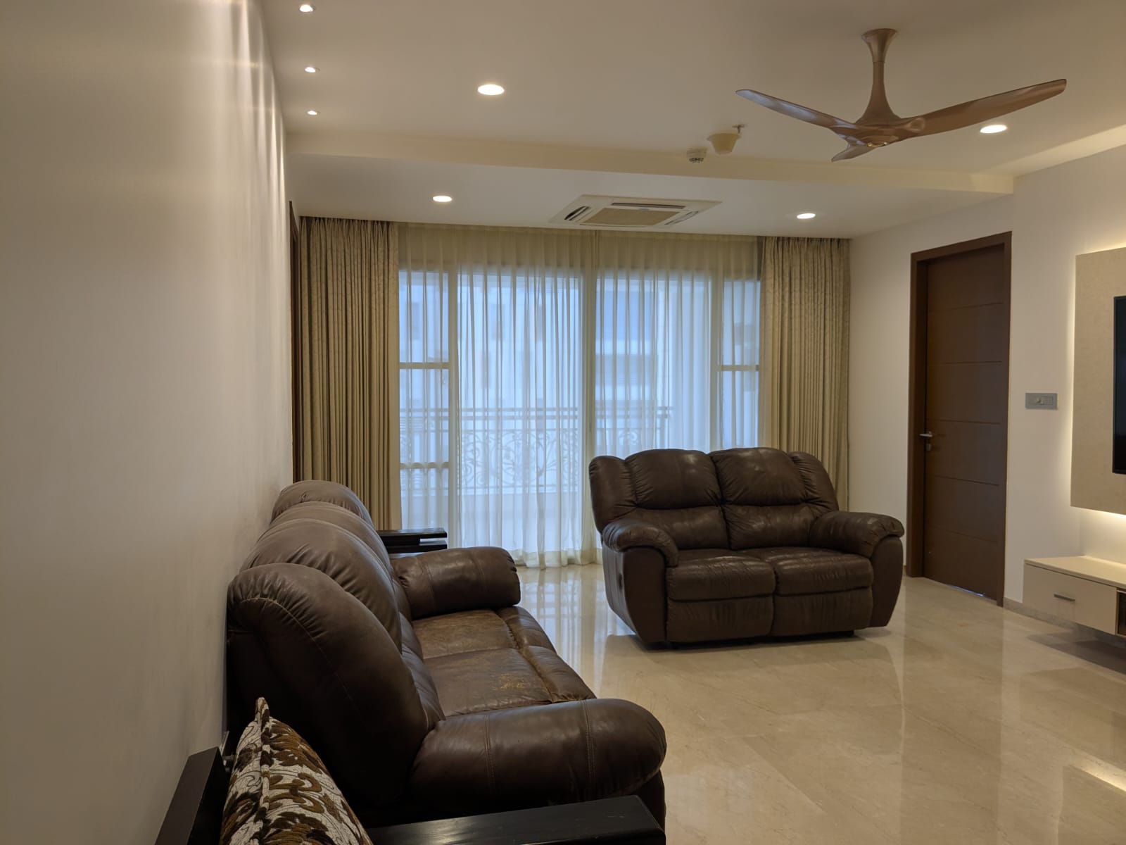 4 BHK + Pooja Room Apartment For Rent in My Home Bhooja