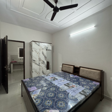 Bedroom in 2 BHK Apartment at Kharar Road – for Rent