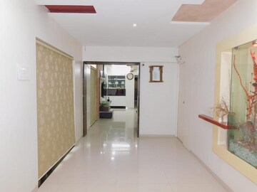 Room in 6 BHK Apartment at Grande View 7 Phase 1, Ambegaon Budruk – for Sale