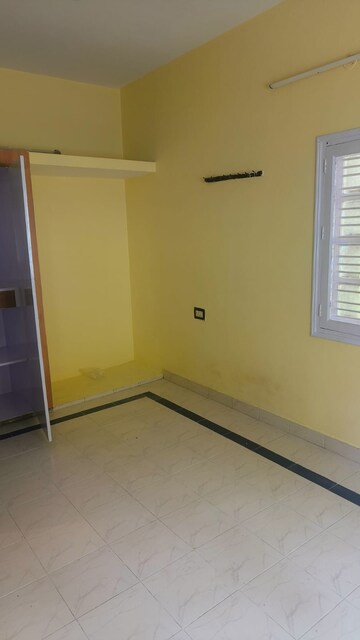 Room in 2 BHK Apartment at Jp Nagar – for Rent