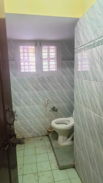 Bathroom in 2 BHK Apartment at Jp Nagar – for Rent