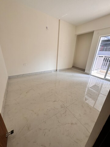 Room in 2 BHK Apartment at VVIP Mangal, Raj Nagar Extension – for Sale