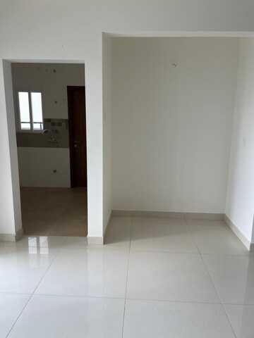 Room in 2.5 BHK Apartment at Prestige Tranquil, Kokapet – for Sale