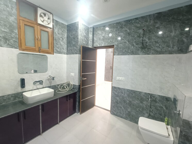 Kitchen, ssg-yash-apartment-3 3 Bedroom 1350 Sq.Ft. Apartment In Sector 12a Gurgaon 7788819