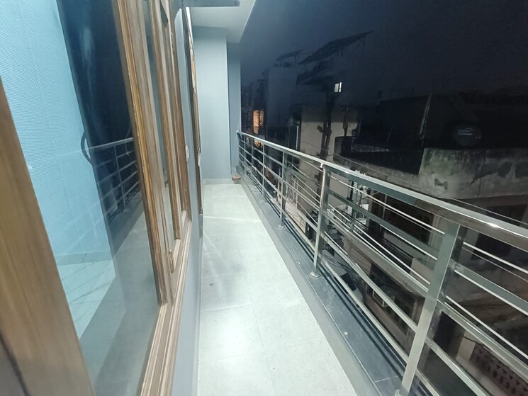 Balcony, ssg-yash-apartment-3 3 Bedroom 1350 Sq.Ft. Apartment In Sector 12a Gurgaon 7788819