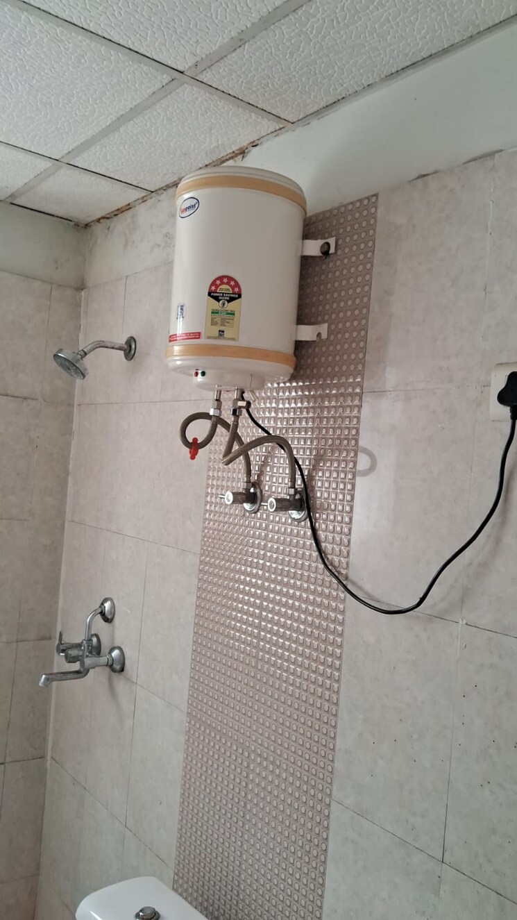 Bathroom, ajnara-integrity 3 Bedroom 790 Sq.Ft. Apartment In Raj Nagar Extension Ghaziabad 7788851