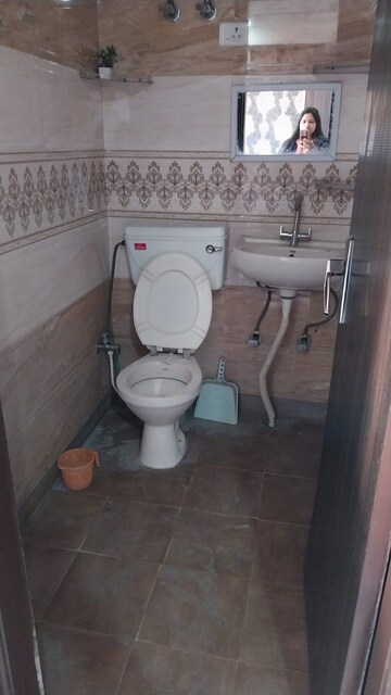 Bathroom in 2 BHK Builder Floor at Vasundhara Sector 2b – for Rent