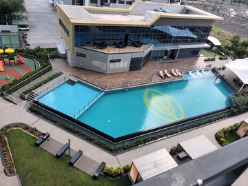 1 BHK Apartment – Exterior View View at Amanora Gold Towers, Hadapsar - for Sale