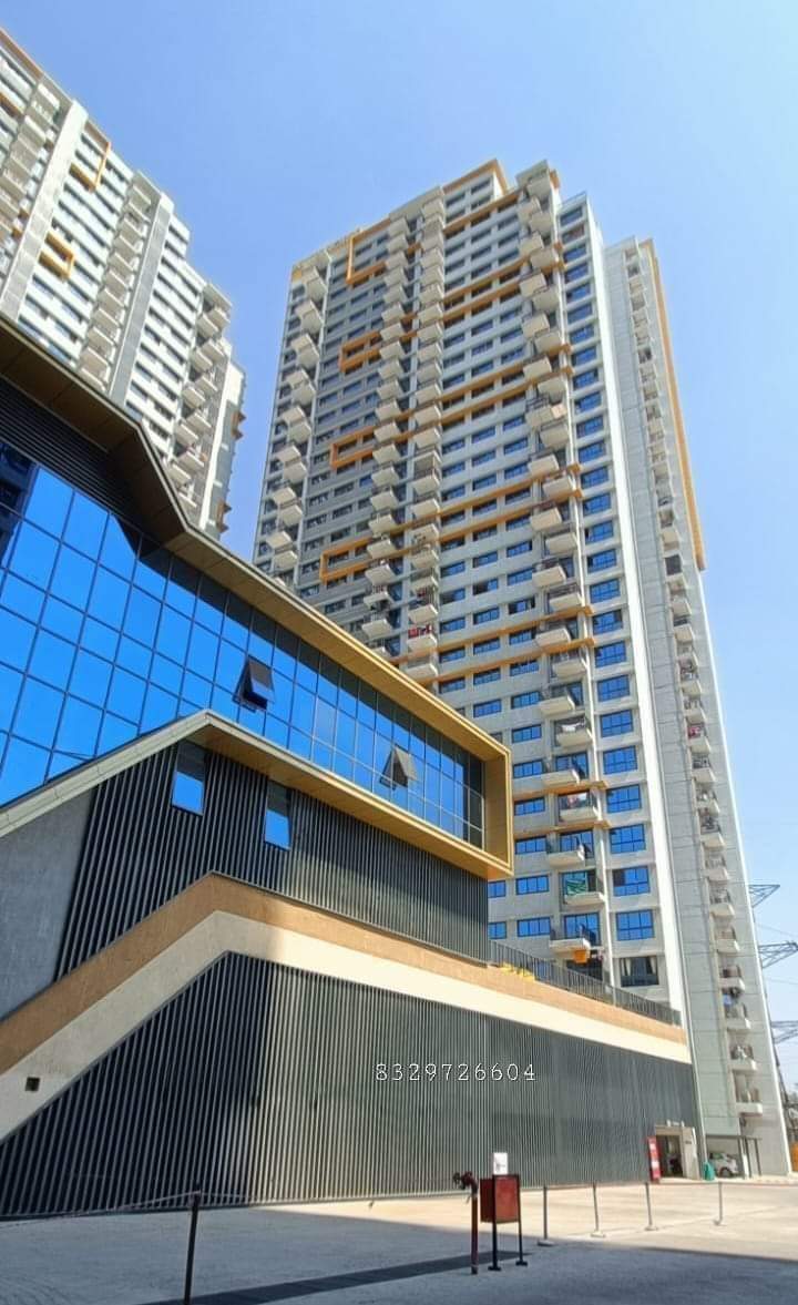 1 BHK 620 Sq.Ft. Apartment in Amanora Gold Towers