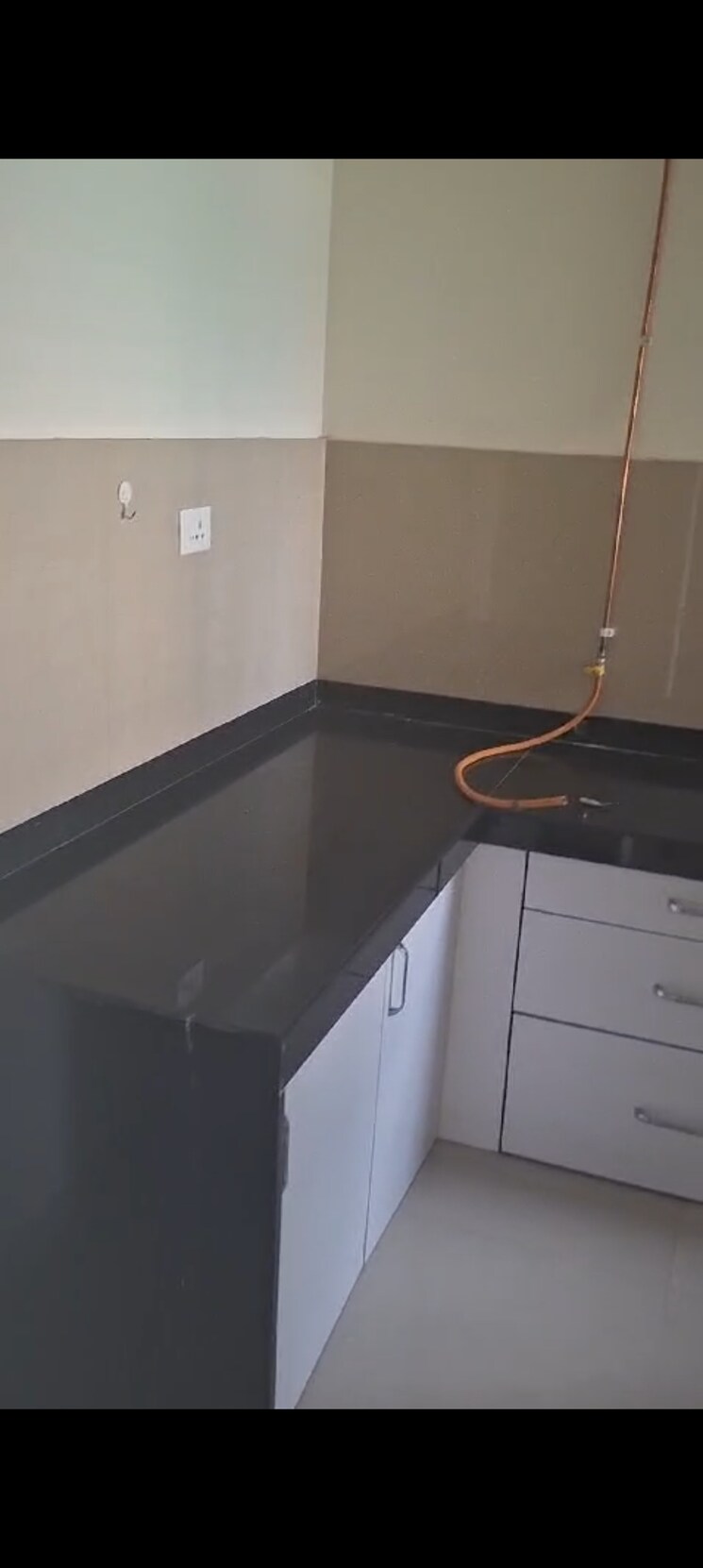 Kitchen, city-view-building 1 Bedroom 450 Sq.Ft. Apartment In Worli Mumbai 7788936