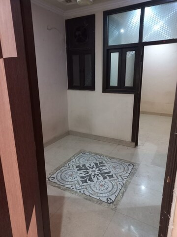 Room in 1.5 BHK Builder Floor at Mehrauli – for Rent