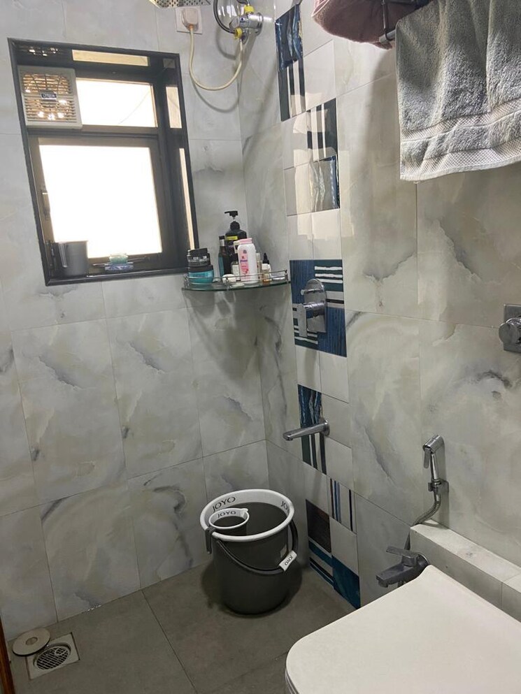 Bathroom, chembur 2 Bedroom 975 Sq.Ft. Apartment In Chembur Mumbai 7788948