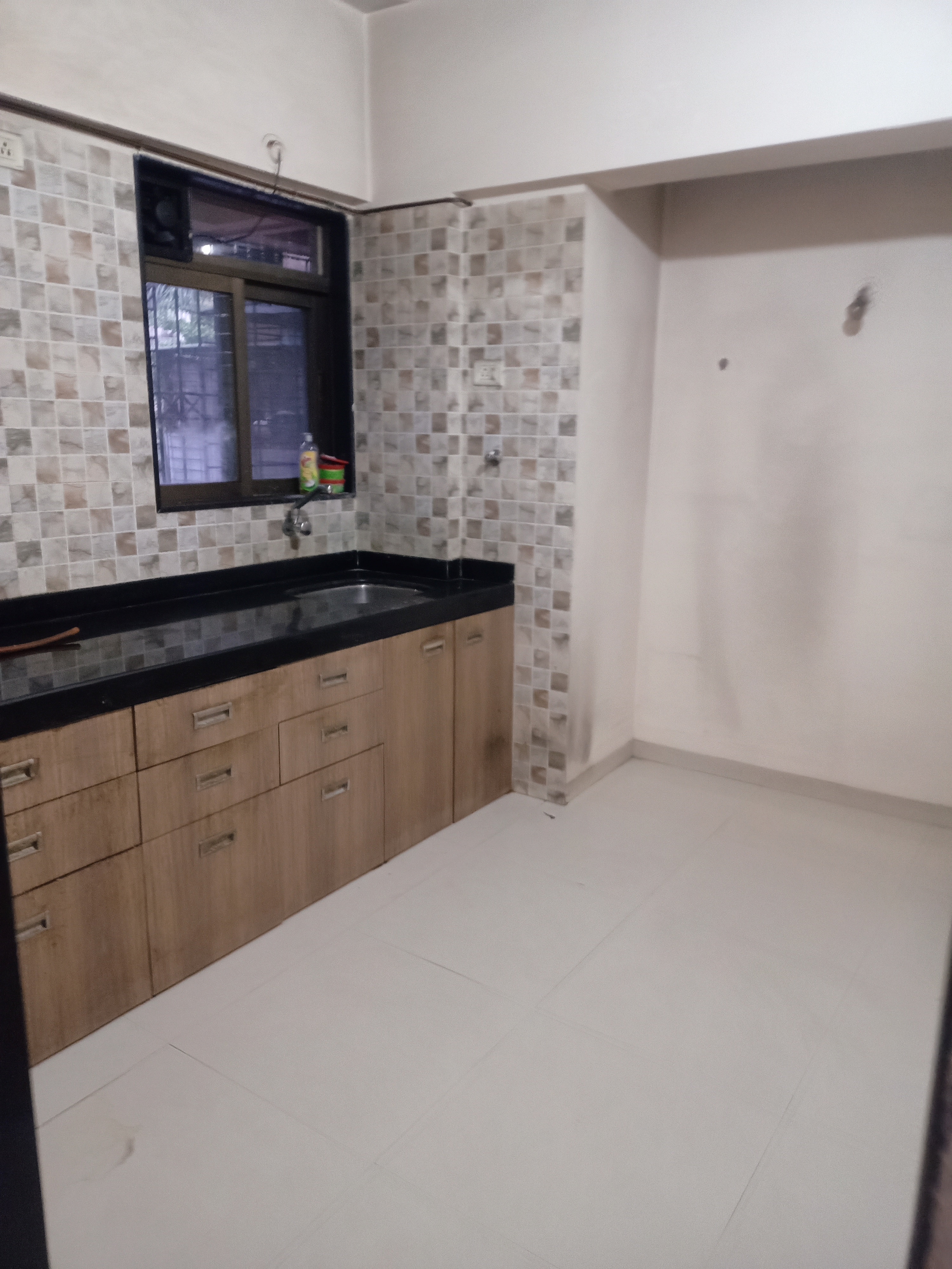 2 BHK Apartment For Rent in Naupada Thane  7788998