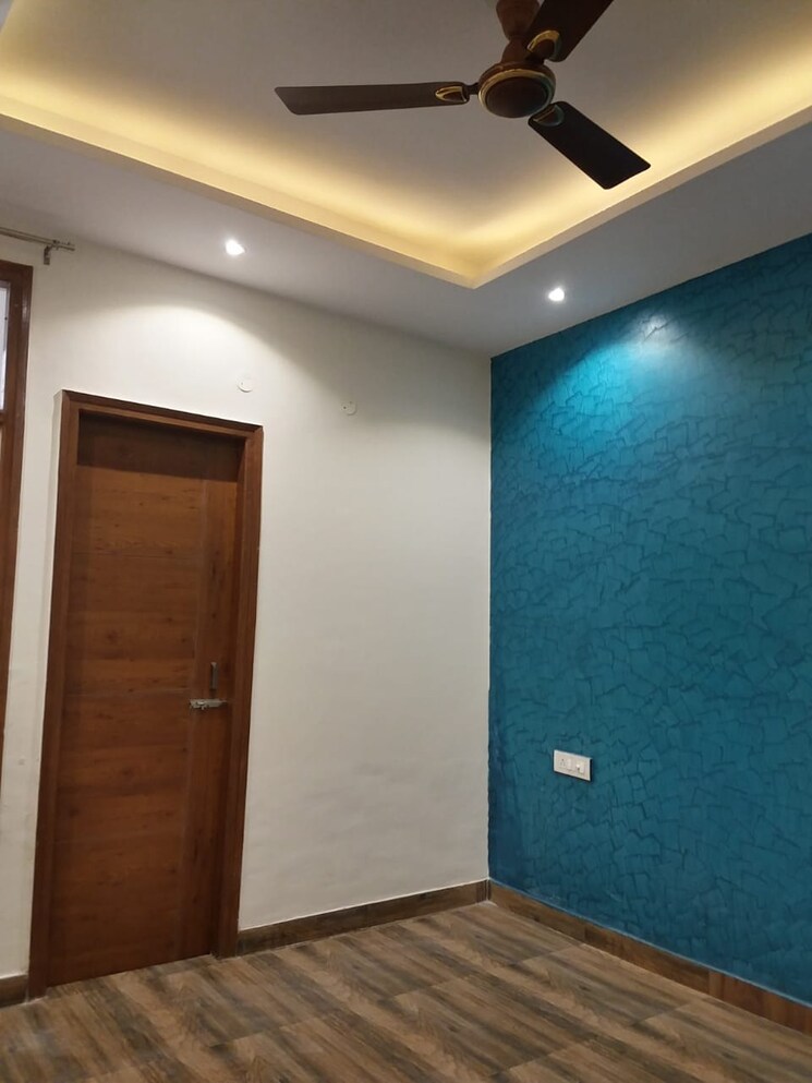Room, bollywood-esencia 3 Bedroom 1890 Sq.Ft. Apartment In Ghazipur Zirakpur 7789077