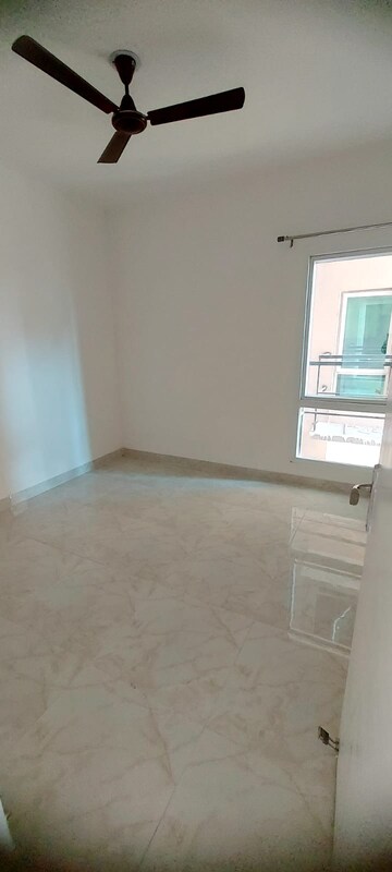 Room in 2 BHK Apartment at UPAVP Ganga Yamuna And Hindon Enclave, Pratap Vihar – for Sale