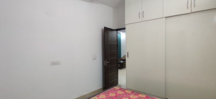 Room, kharar mohali road 2 Bedroom 130 Sq.Yd. Apartment In Kharar Mohali Road Kharar 7789244