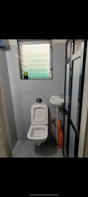 Bathroom in 1 BHK Apartment at Golders Green CHS, Borivali West – for Sale