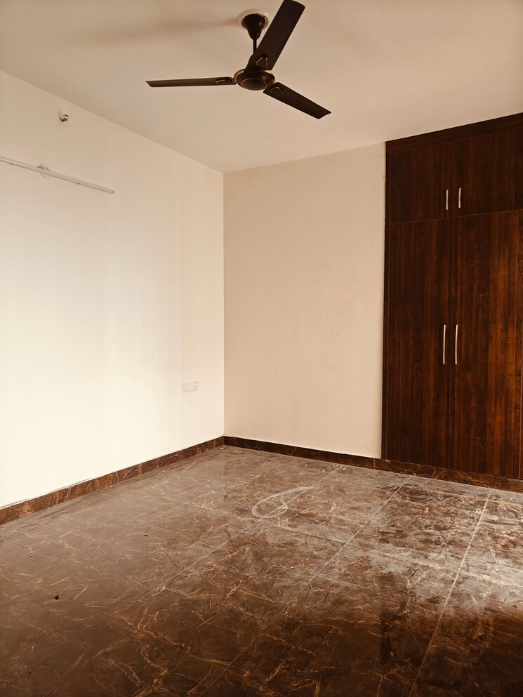 Room, shahpur bamheta 2 Bedroom 1080 Sq.Ft. Apartment In Shahpur Bamheta Ghaziabad 7789328